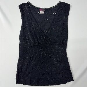 Elegant Black Lace Sleeveless Top